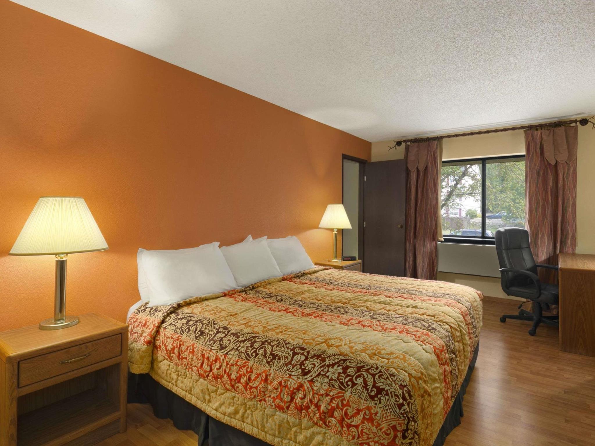 Days Inn & Suites By Wyndham Stevens Point Luaran gambar