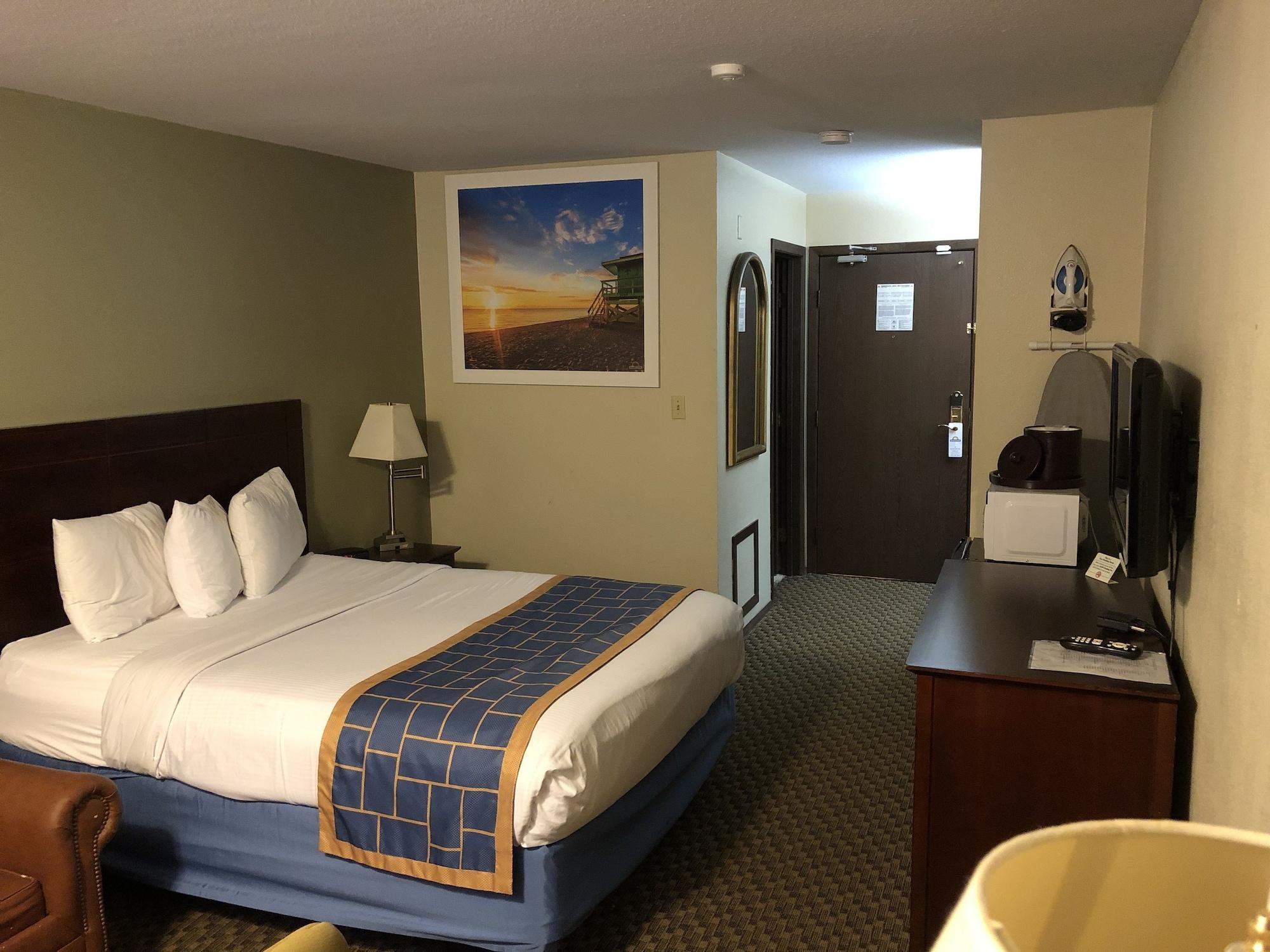 Days Inn & Suites By Wyndham Stevens Point Luaran gambar