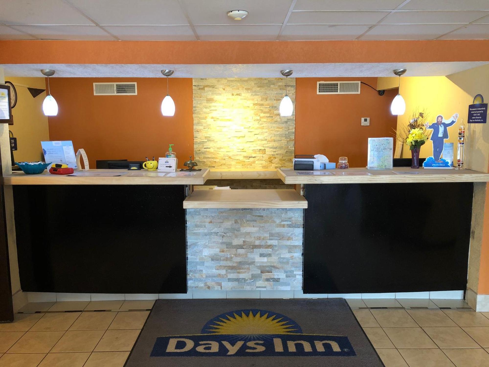 Days Inn & Suites By Wyndham Stevens Point Luaran gambar