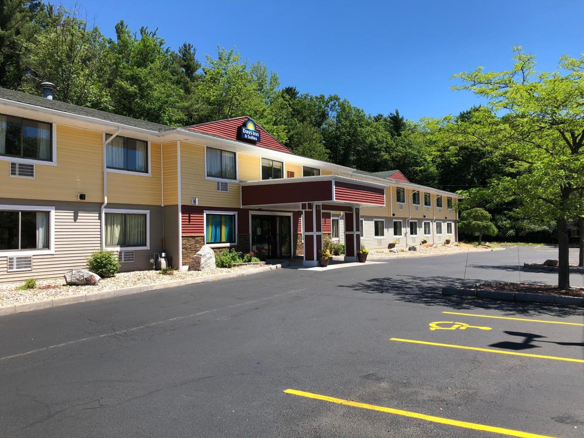 Days Inn & Suites By Wyndham Stevens Point Luaran gambar