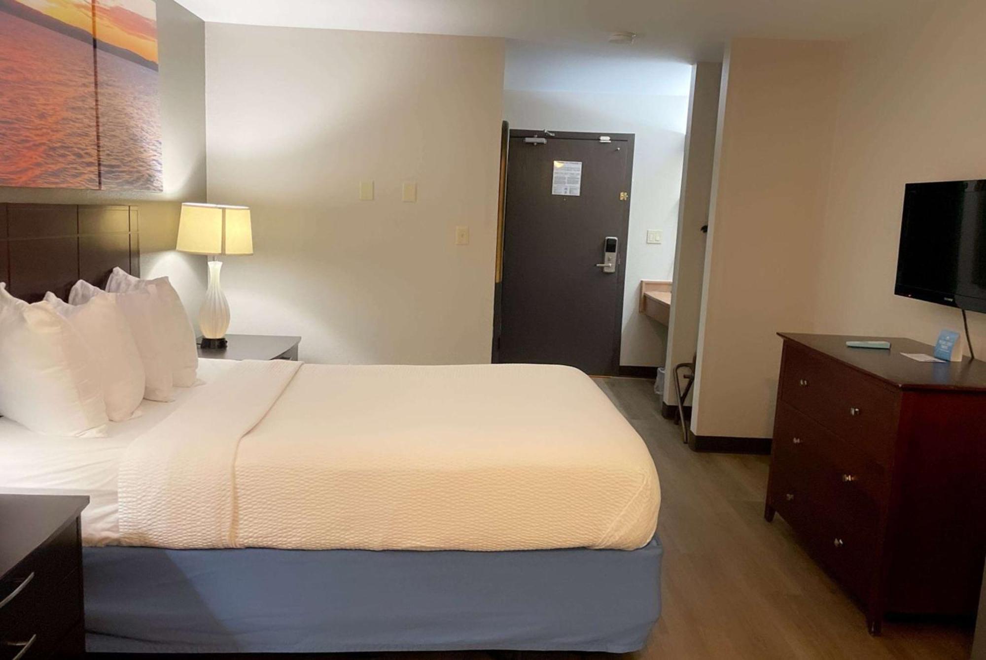 Days Inn & Suites By Wyndham Stevens Point Luaran gambar