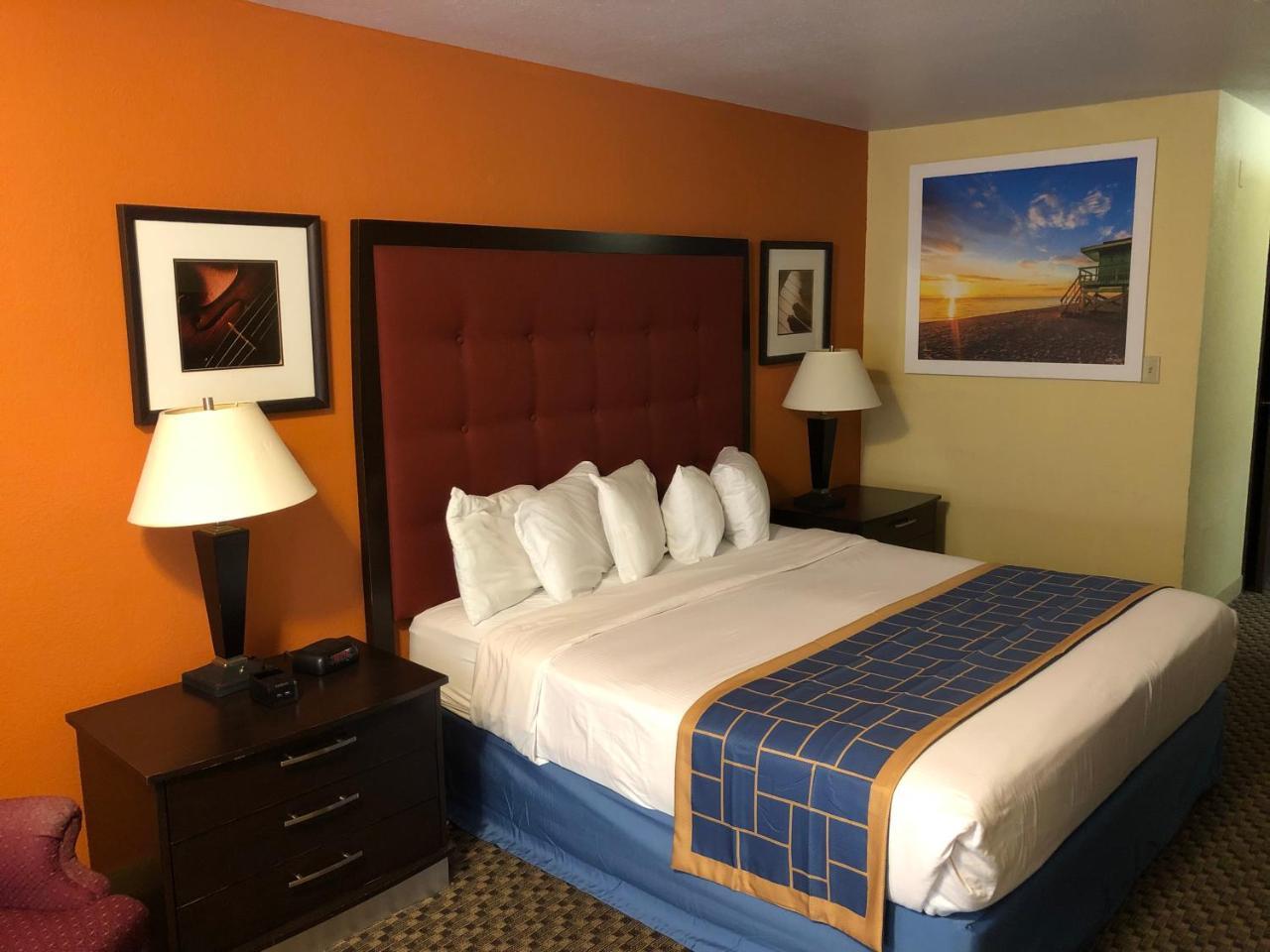 Days Inn & Suites By Wyndham Stevens Point Luaran gambar